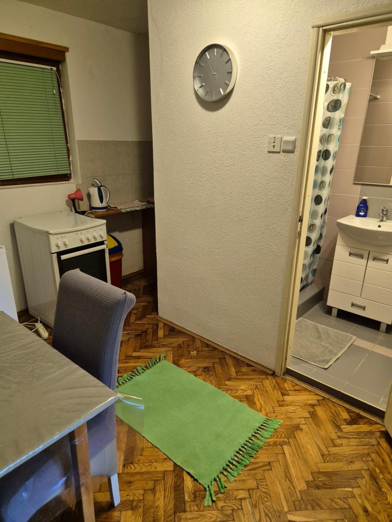 House Dado Hotel Jezerce Quarto foto